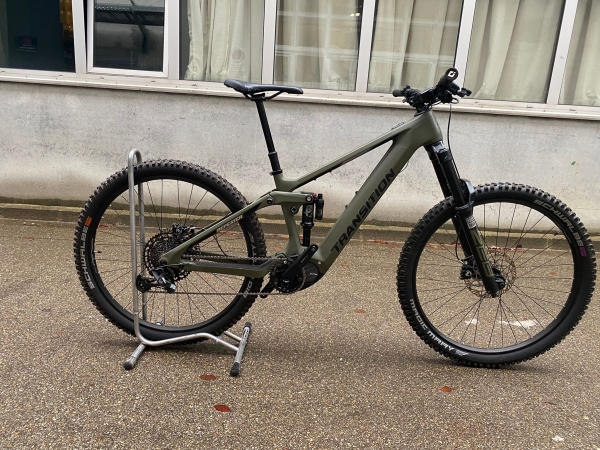 Transition Bikes Trail E-Bike Repeater Carbon NX | Large | Mossy Green Testbike