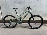 Transition Bikes Trail Bike Sentinel Carbon GX Fox | XLarge | Misty Green Testbike Transition Bikes Trail Bike Sentinel Carbon GX Fox | XLarge | Misty Green Testbike