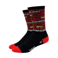 DeFeet Sportsocken Aireator Single-Bund Do Epic Shit Schwarz / Rot, S (15 cm) DeFeet Sportsocken Aireator Single-Bund Do Epic Shit Schwarz / Rot, S (15 cm)