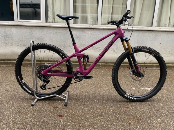 Transition Bikes Trail Bike Smuggler Carbon XO1 AXS Fox | Large | Orchid Testbike